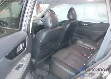 2017 Nissan Rogue Sl z USA, uszkodzony, nr VIN 5N1AT2MV4HC761455